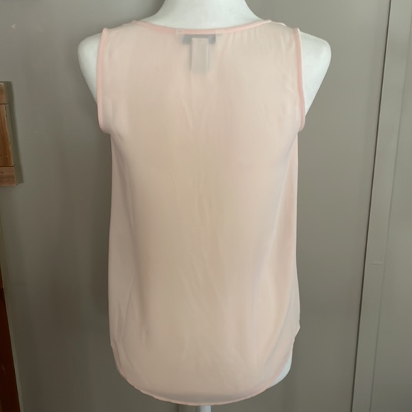 White House/Black Market Soft Peach Sleeveless Ruffle Front Top EUC  - Size 2 - Picture 6 of 14